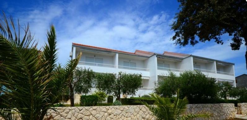פרימוסטן Apartments Gloria מראה חיצוני תמונה